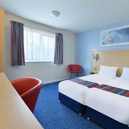 Travelodge Southampton Истли Номер фото