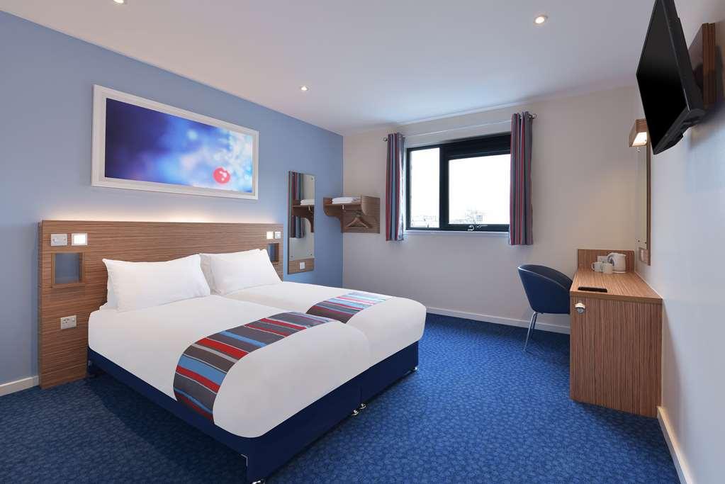 Travelodge Southampton Истли Номер фото