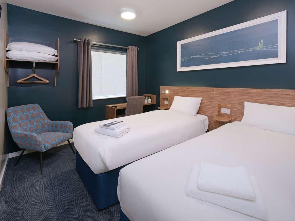 Travelodge Southampton Истли Номер фото