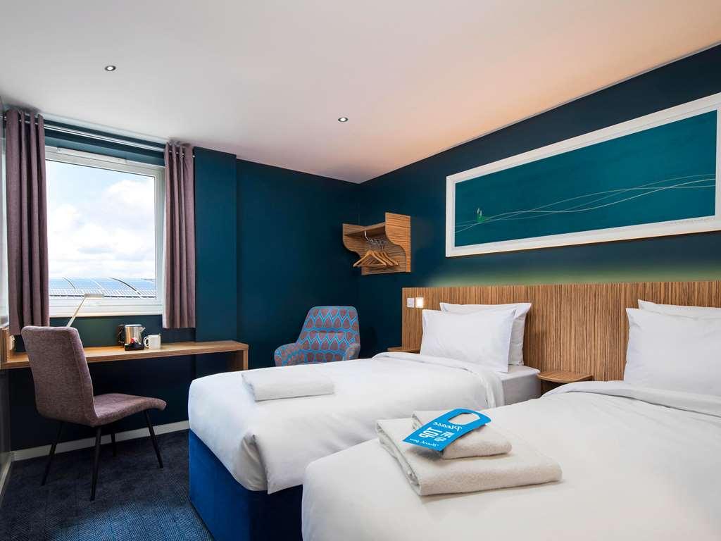 Travelodge Southampton Истли Номер фото